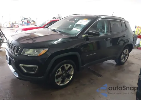 2018 Jeep Compass Limited 4X4 z USA, uszkodzony, nr VIN 3C4NJDCB3JT266978